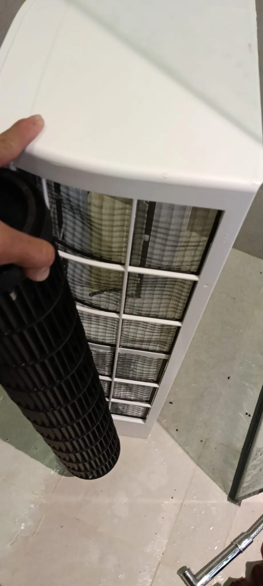 Why One Room Never Gets Cold: Uneven Cooling on a Singapore System 3 or 4