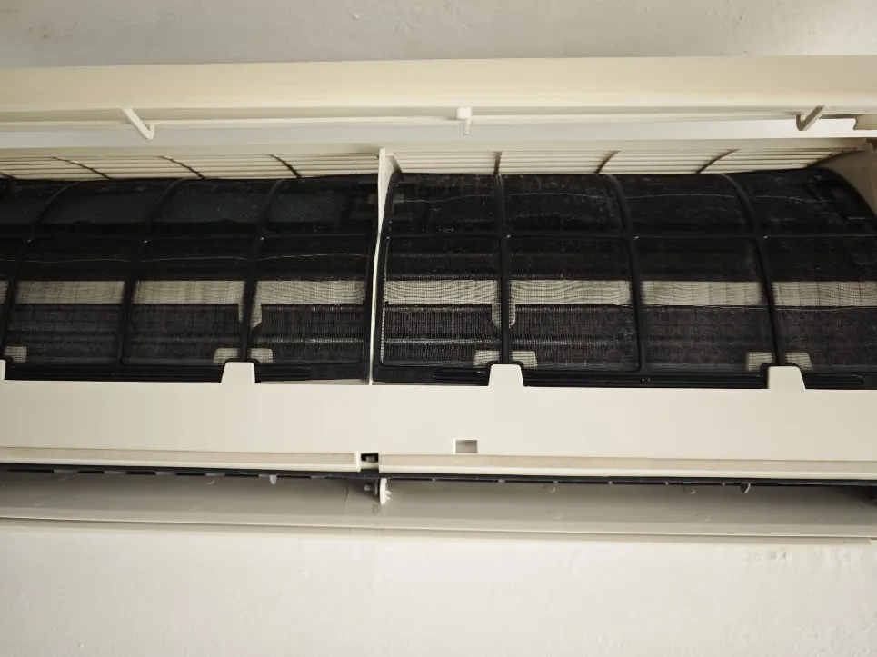 Aircon Front Panel Will Not Close or Rattles? Check the Filters Are Seated First
